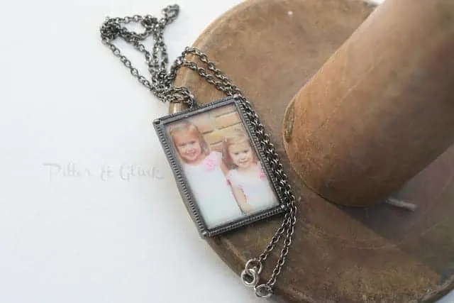 photo necklace