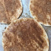 Cinnamon crisps